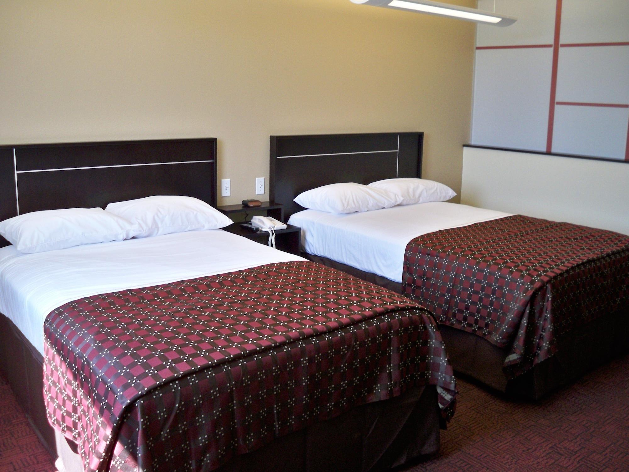 Red Roof Inn & Suites Бомонт Номер фото