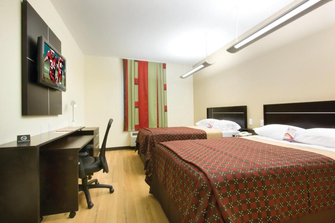 Red Roof Inn & Suites Бомонт Экстерьер фото